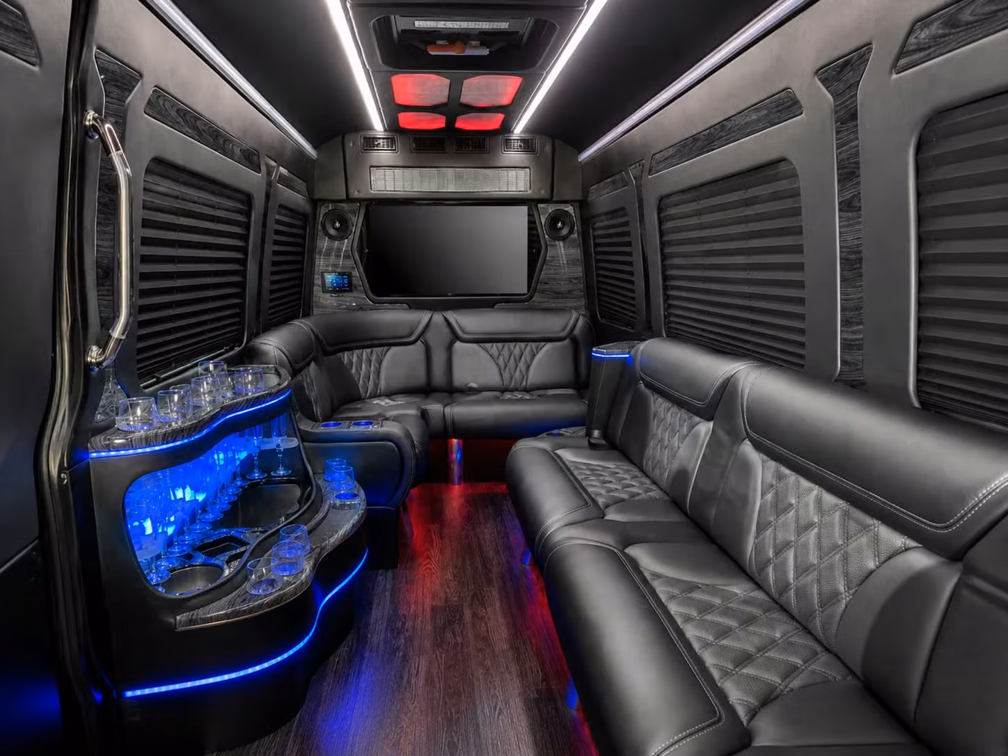 airport shuttle bus rentals for st paul corporate groups