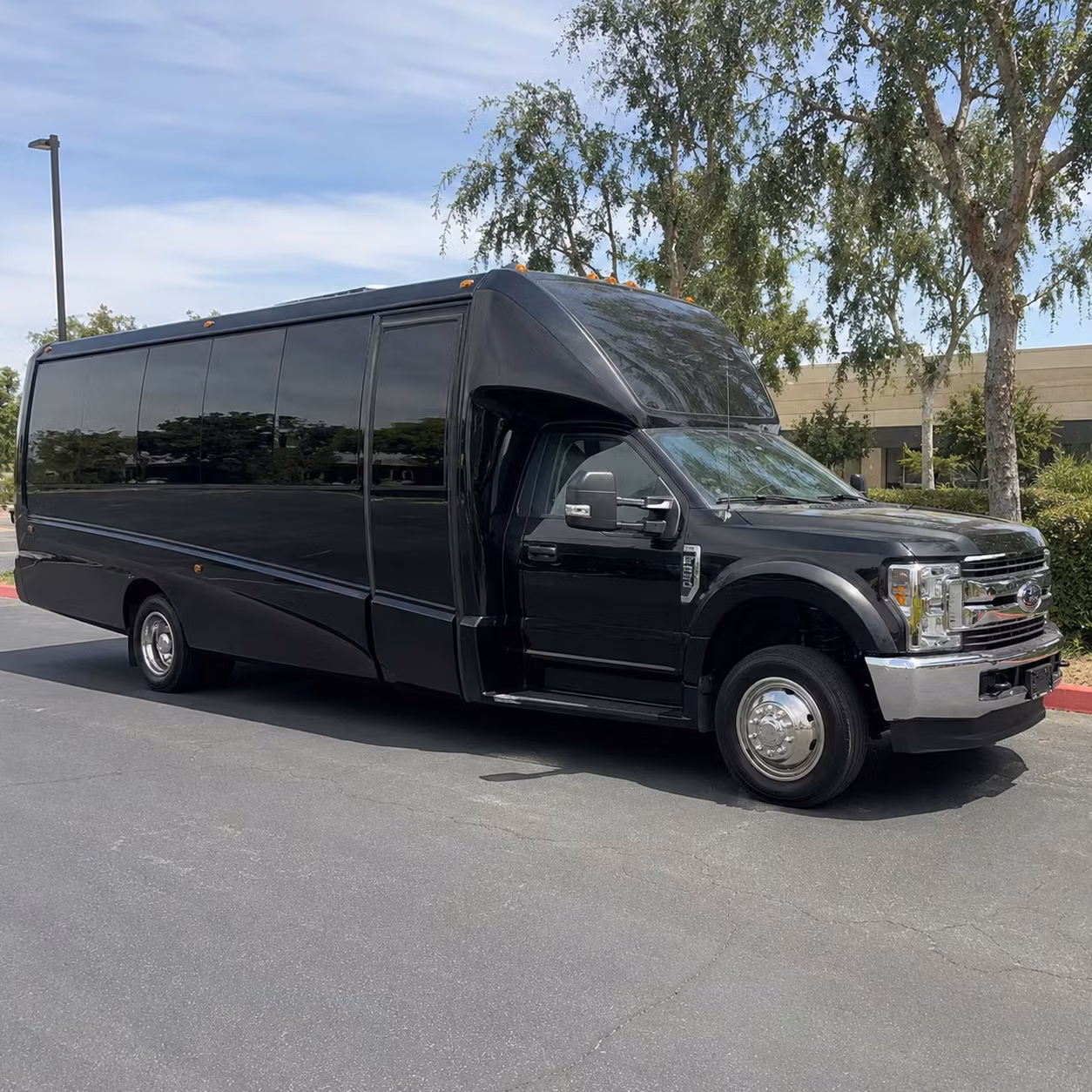 bachelor and bachelorette party bus rentals in st paul minnesota