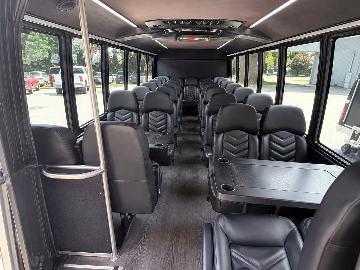 minibus rentals in st paul for smaller prom groups and pre prom dinners