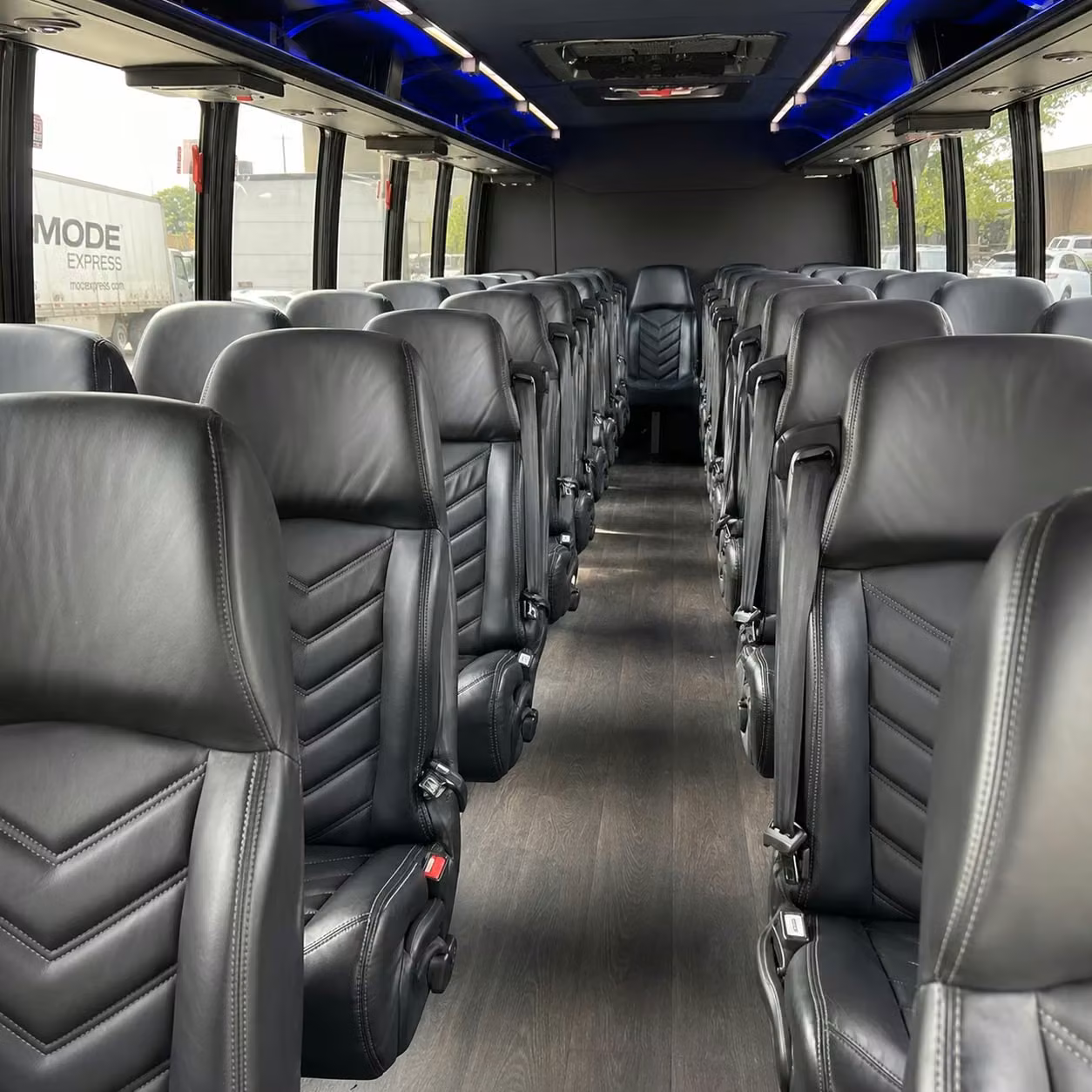 st paul 25 passenger minibus rental