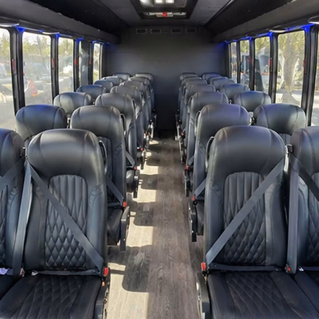 st paul 35 passenger minibus rental